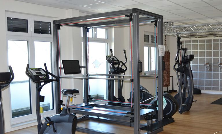 Trainings- und Rehabilitationsgeräte im Therapie Zentrum Warstein